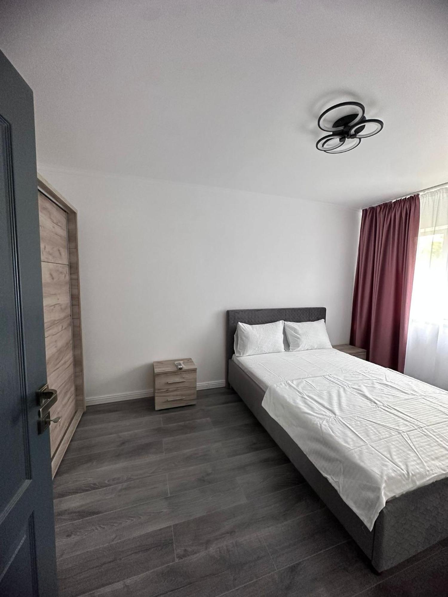 בוקרשט Apartament 3 Camere Trapezului מראה חיצוני תמונה